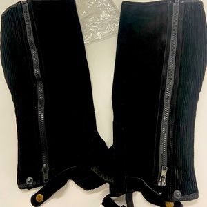 Perri’s Black Zip Suede Half chaps XXL